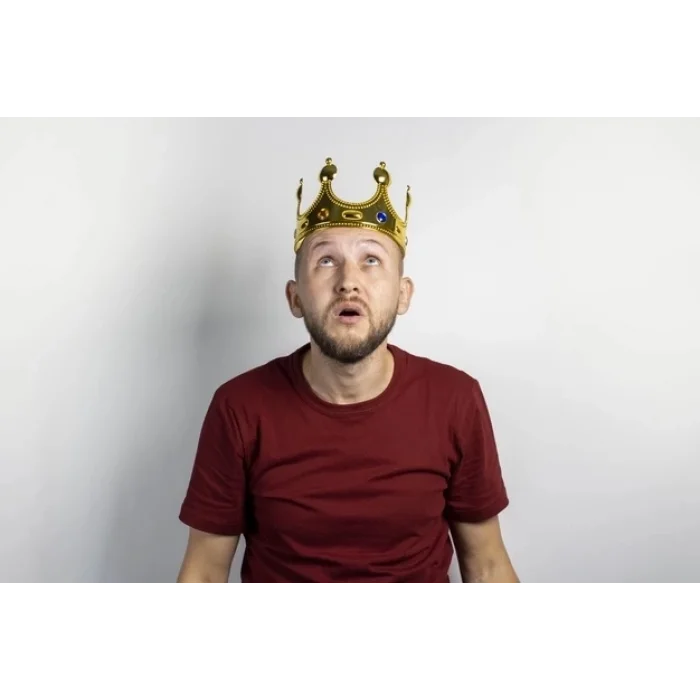 BUĞZ Plastik Kral Tacı Altın Renk Yetişkin Boy 55 Cm