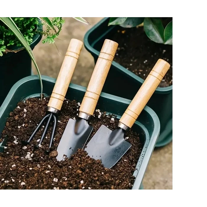 BUĞZ Portatif Kazma Kürek Tırmık Seti