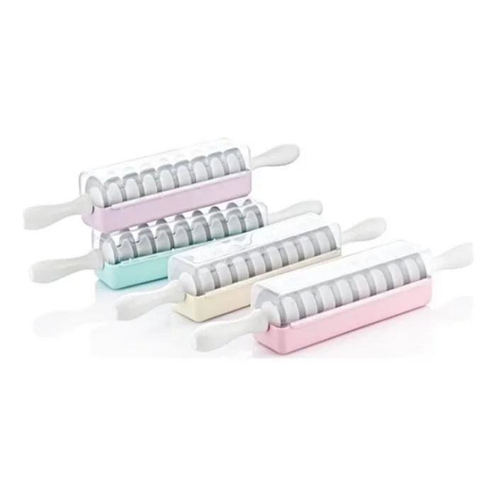  Pratik 9 Bıçaklı Mantı Kesme Merdanesi