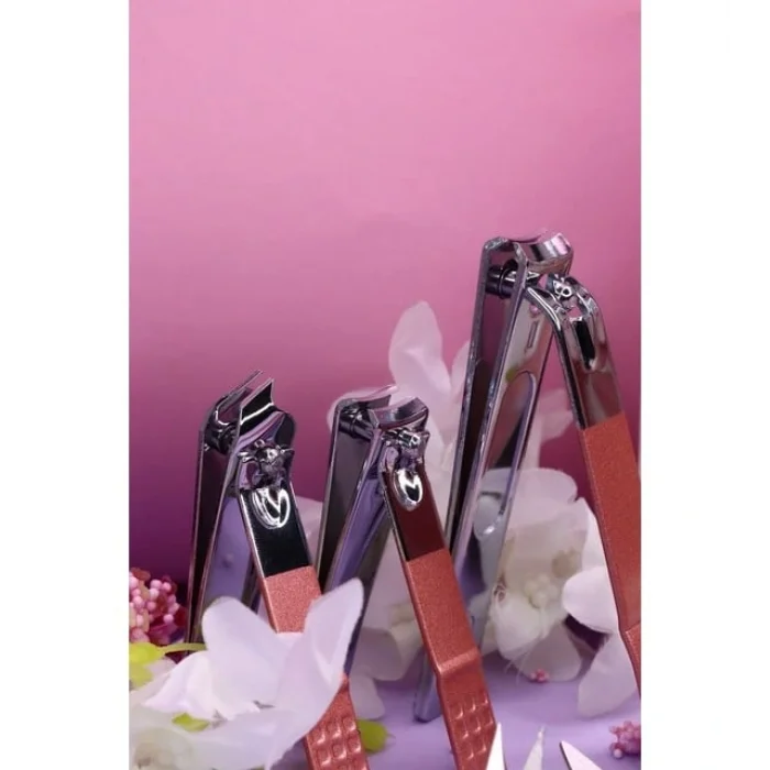 BUĞZ Profesyonel Çantalı Tırnak Bakım Manikür Seti Pembe Renk 12 Parça ( BUĞZ )