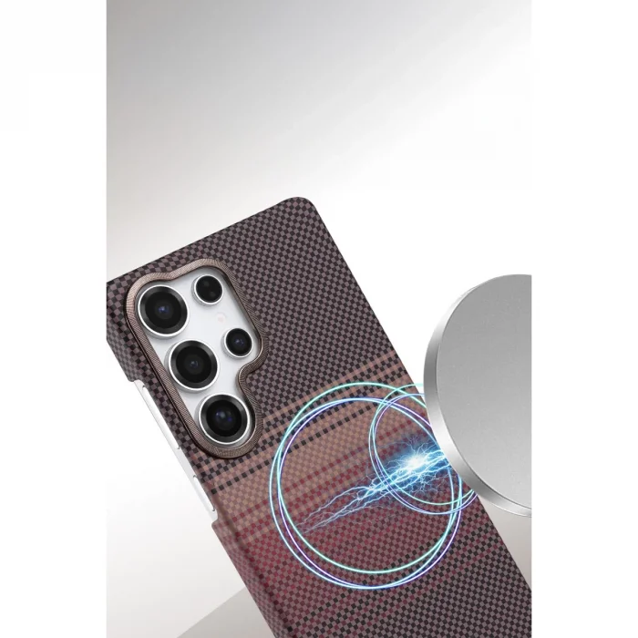 BUĞZ Samsung Galaxy S24 Ultra Vega Magsafe Kapak - Siyah