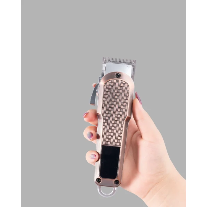 BUĞZ Şarjlı Saç Kesme Makinesi – 4 Kademeli Ayar, LCD Ekran ve Hızlı Şarj Desteği - Lisinya