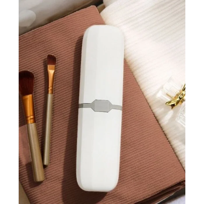 BUĞZ Seyahat Tipi Diş Fırçası ve Makyaj Fırça Kabı 2 Renk