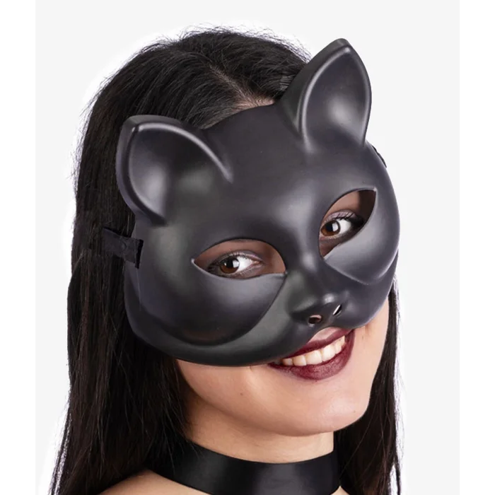  Siyah Renk Lüks Kedi Maskesi 12x13 cm