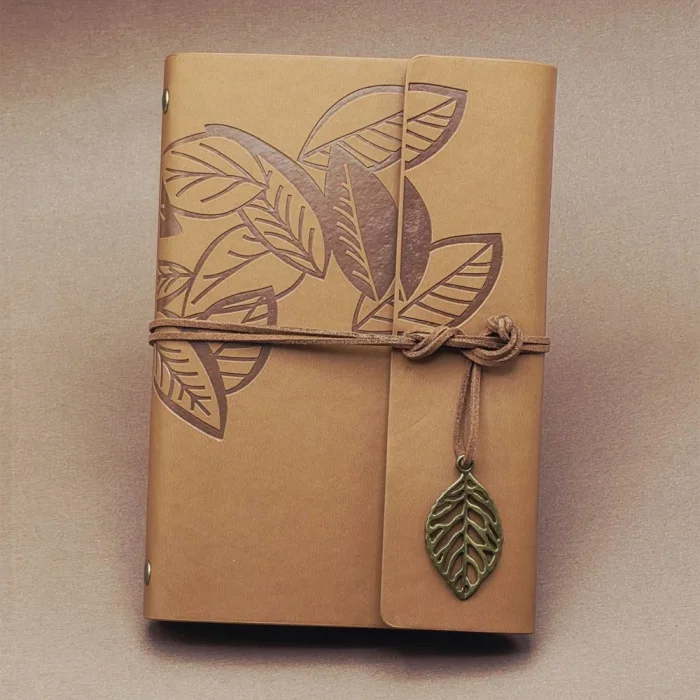 BUĞZ Siyah Yapraklı Deri Defter Ve Beyaz Jel Kalem Seti