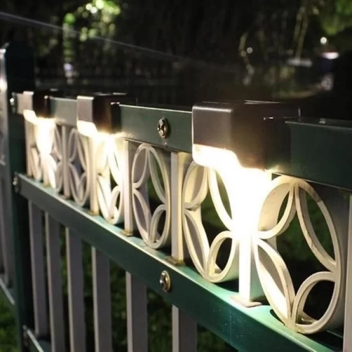 BUĞZ Solar Güneş Enerjili Şarj Edilen Köşebent Merdiven Veranda Bahçe Yolu Led Lamba Işık 4 Adet