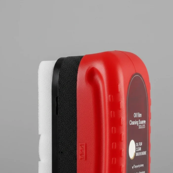 BUĞZ Su Tutmayan Araç Cam Temizleme Süngeri - Pratik Kullanım