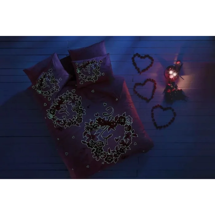  Taç Glow Parlayan Çift Kişilik Nevresim Takımı Roses Pembe