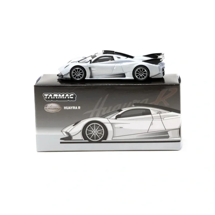 BUĞZ Tarmac Works 1/64 Pagani Huayra R Satin Silver