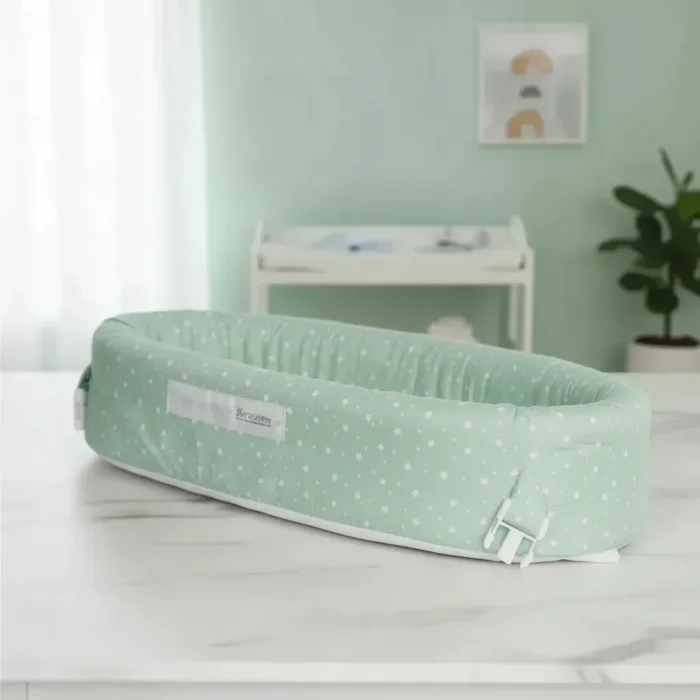 BUĞZ Taşınabilir Portatif Bebek Yatağı,Sırt Çantasına Dönüşebilen Portatif Bebek Beşiği (Yeşil) ( BUĞZ )