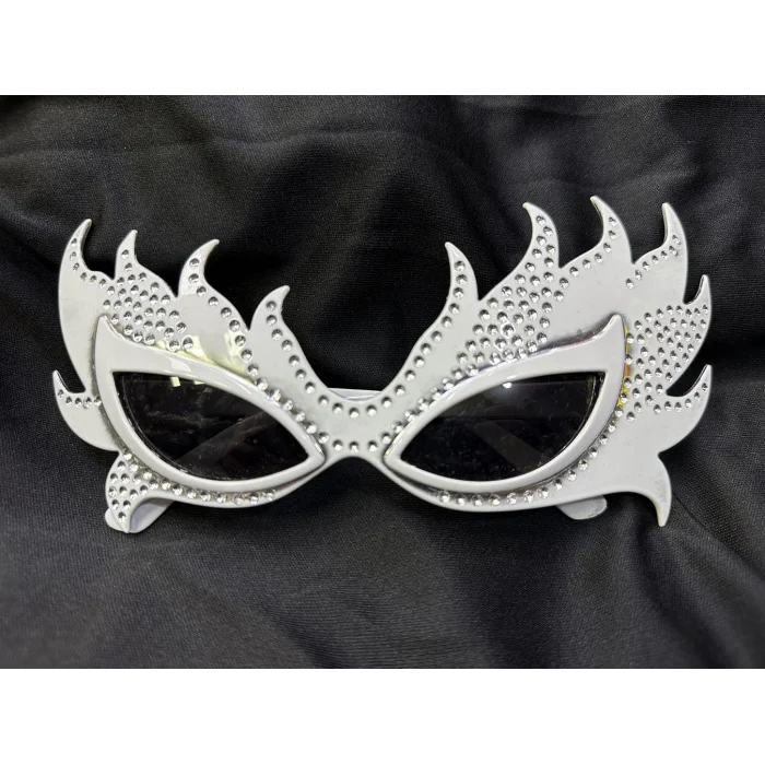 BUĞZ Taşlı Göz Kamaştıran Gecenin Yıldızı Beyaz Parti Alev Gözlük