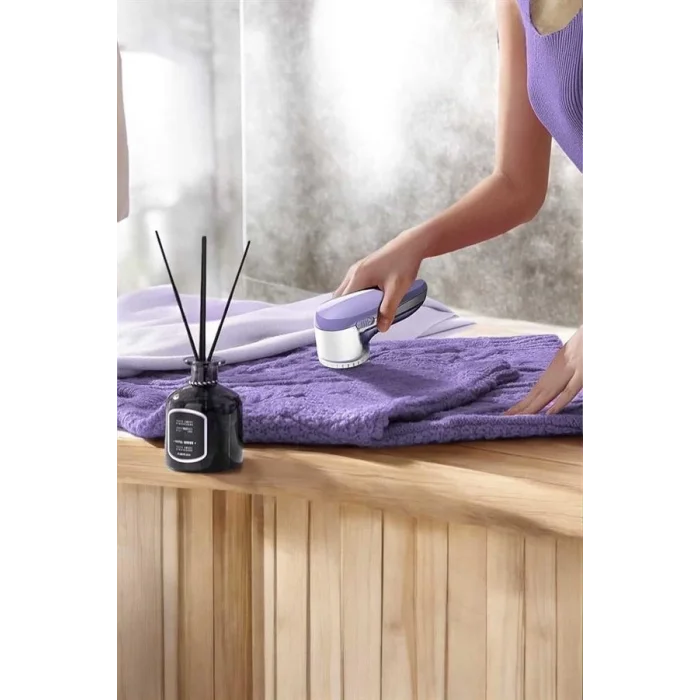  Tiftik Temizleyici Hazneli Şarjlı Manuel Kolay Kullanım