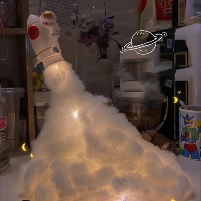 BUĞZ Uçan Astronot Tasarımlı Gece Lambası