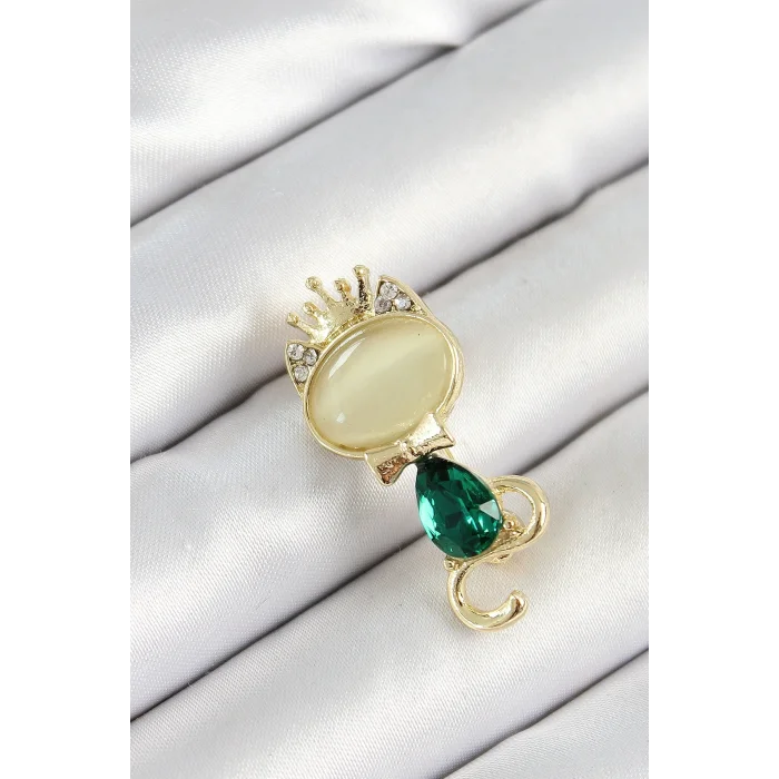 BUĞZ Yeşil Damla Zirkon Taşlı Kraliçe Taçlı Kedi Figürlü Gold Renk Kadın Broş