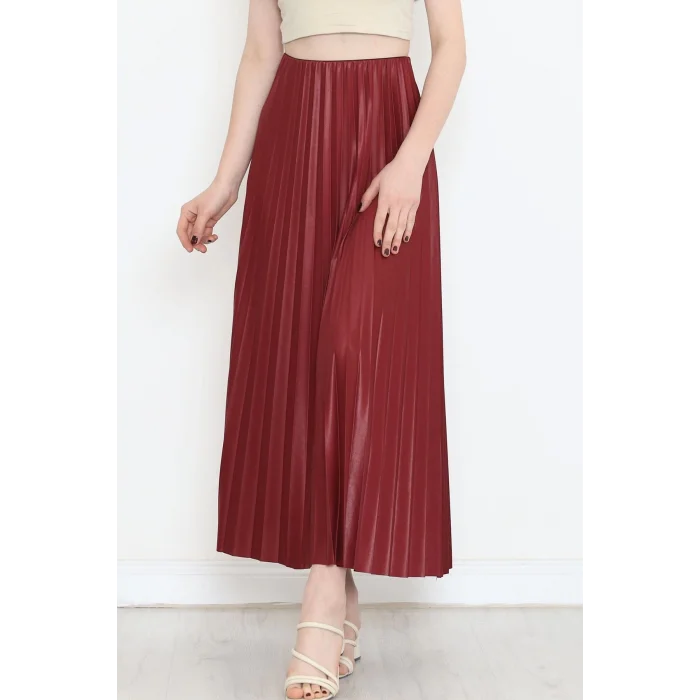 BUĞZ Zarif ve Modern Pileli Parlak Krep Gizli Lastikli Bordo Etek ( BUĞZ )
