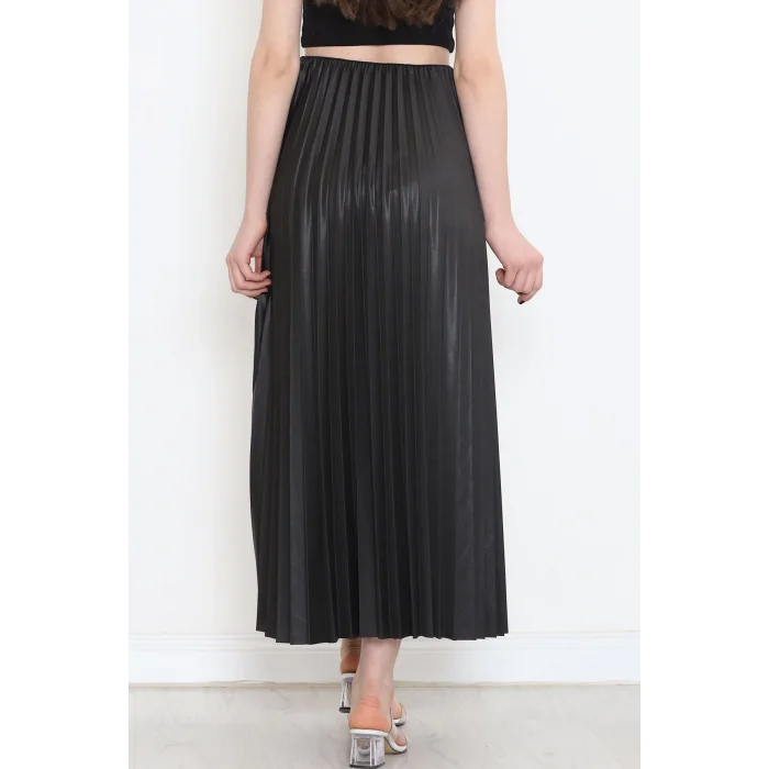 BUĞZ Zarif ve Modern Pileli Parlak Krep Gizli Lastikli Siyah Etek ( BUĞZ )