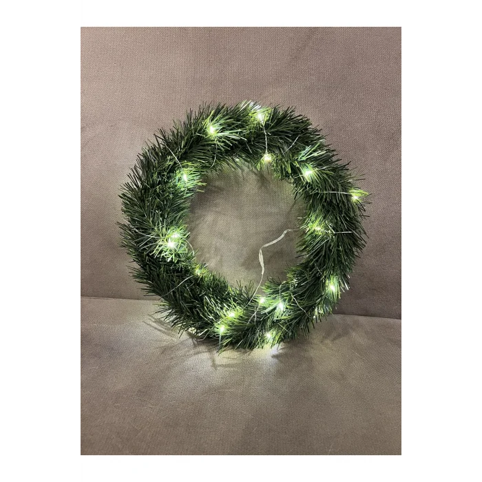 Genel Ürün Yılbaşı ışıklı garland yeşil sofra masa sunum yeniyıl newyear