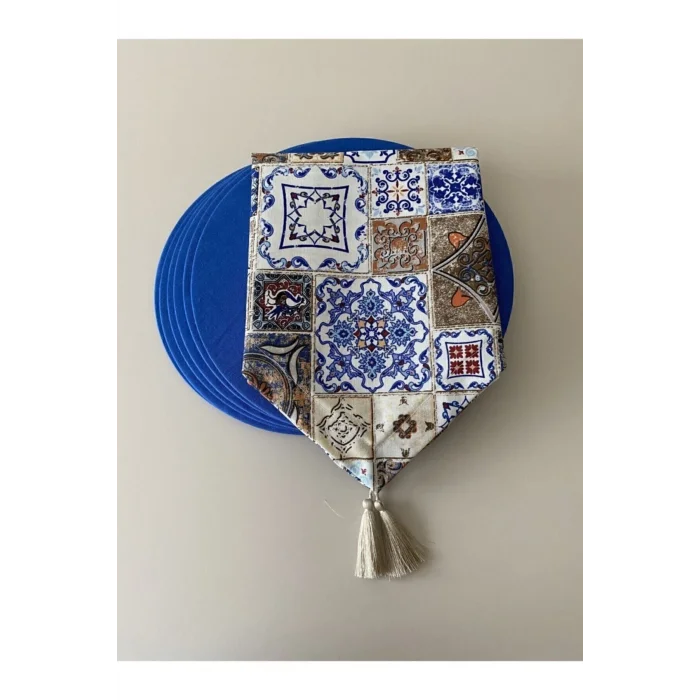 Genel Ürün Mavi Çini Desenli Runner ve Supla Seti, şık ve şık mutfak aksesuarları