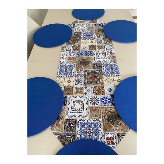 Genel Ürün Mavi Çini Desenli Runner ve Supla Seti, şık ve şık mutfak aksesuarları