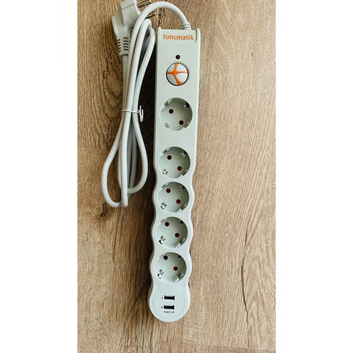 Genel Ürün Beşli Akım Korumalı 2 Usb Girişli Priz Beyaz