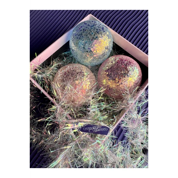 Genel Ürün Yılbaşı Süsü Seti: 3lü Işıklı Yılbaşı Süsü Ve Holografik Tinsel Şerit