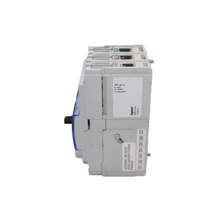 Genel Ürün 420208 Dpx³ 250 200a 3 Kutuplu 25ka Ayar Sahalı Kompakt Şalter