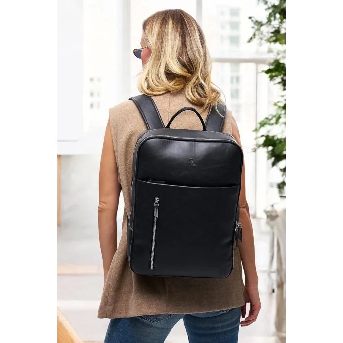 Genel Ürün Organizer Premium Deri 16 inç Crazy Siyah Sırt Laptop Çantası