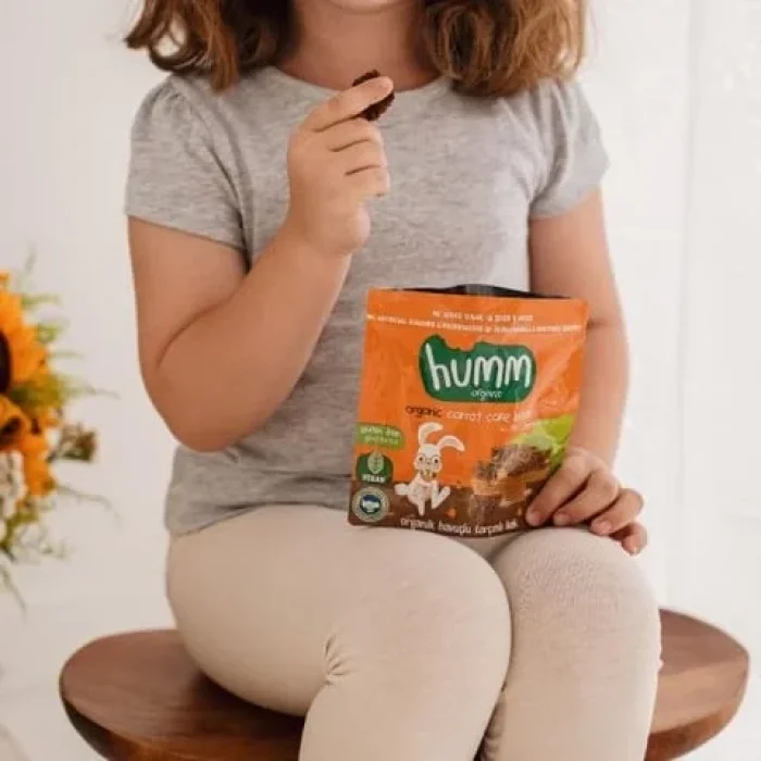 BUĞZ Humm Organik Glutensiz Vegan Havuçlu ve Tarçınlı Kek 6lı Set