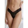 Siyah Çiçek Desenli Dantel String Külot TM1514