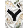 Siyah Çiçek Desenli Dantel String Külot TM1514
