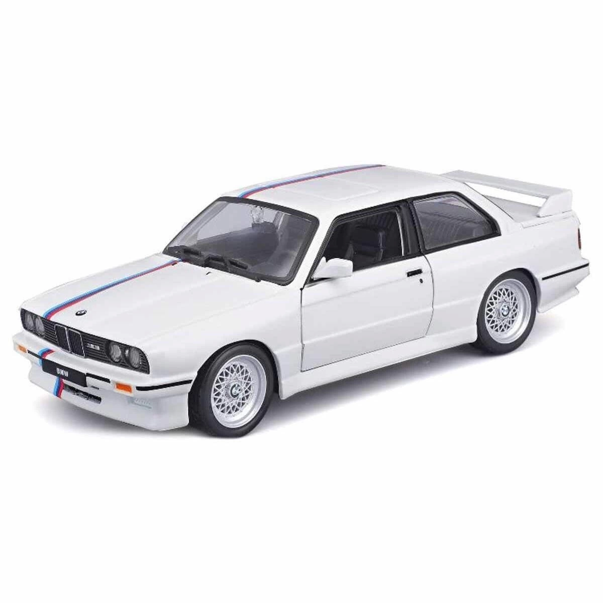 BUĞZ 21100 Burago 1:24 BMW M3 1988 Model Araba
