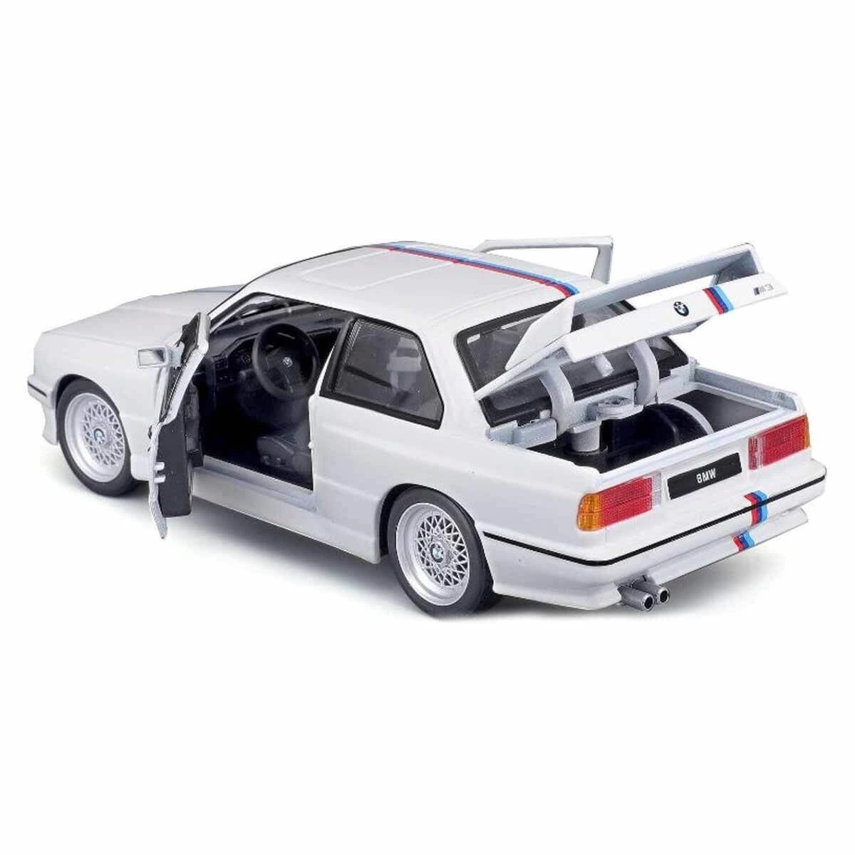 BUĞZ 21100 Burago 1:24 BMW M3 1988 Model Araba