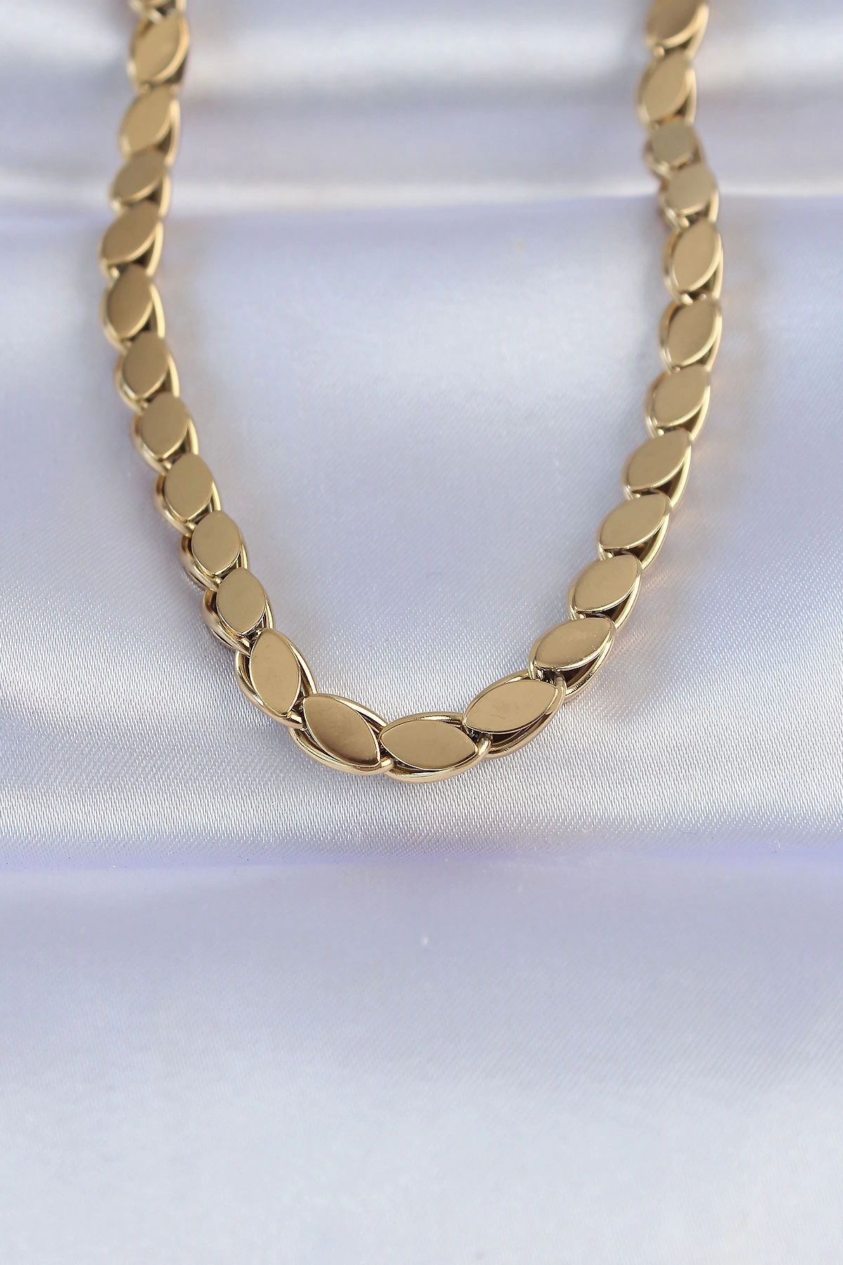 BUĞZ 316L Çelik Gold Renk Arpa Model Kolye