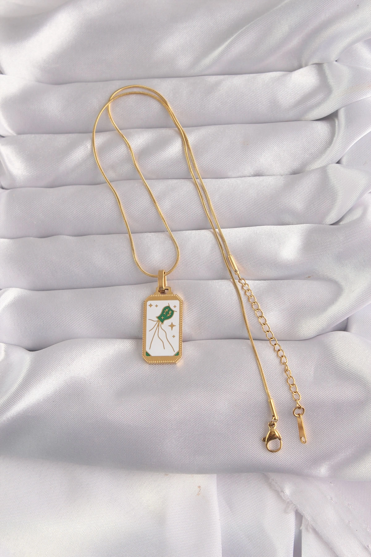 BUĞZ 316L Çelik Gold Renk Beyaz Mineli Tarot Kolye