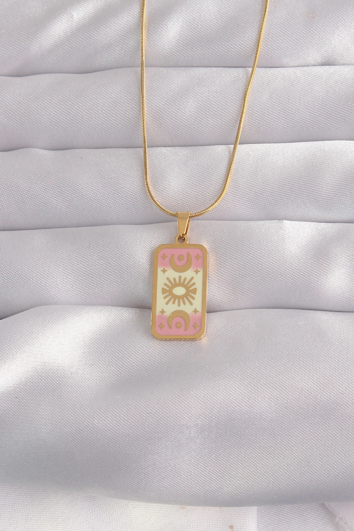 BUĞZ 316L Çelik Gold Renk Karışık Mineli Ay Figür Tarot Kolye