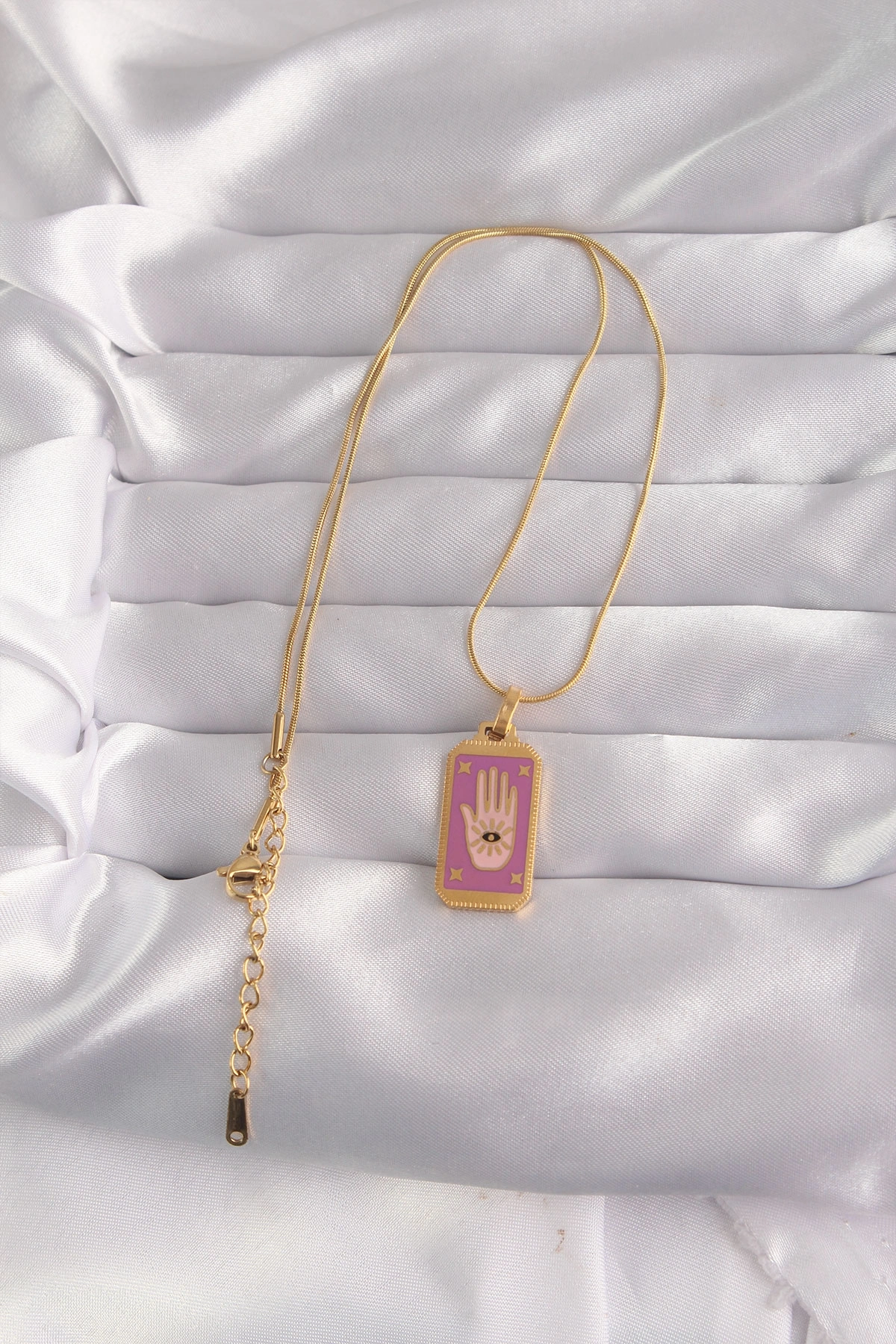 BUĞZ 316L Çelik Gold Renk Mor Mineli El Figür Tarot Kolye