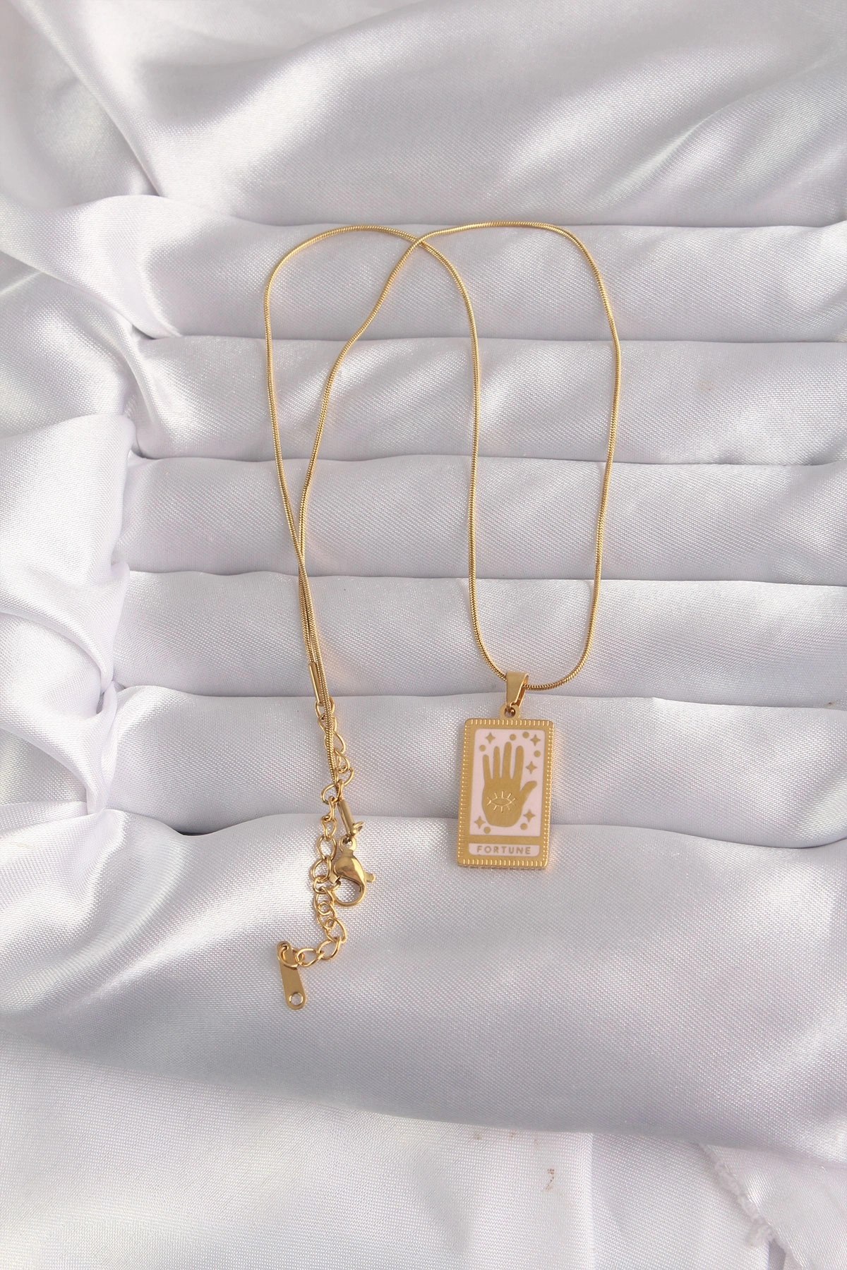 BUĞZ 316L Çelik Gold Renk Pembe Mineli El Figür Tarot Kolye