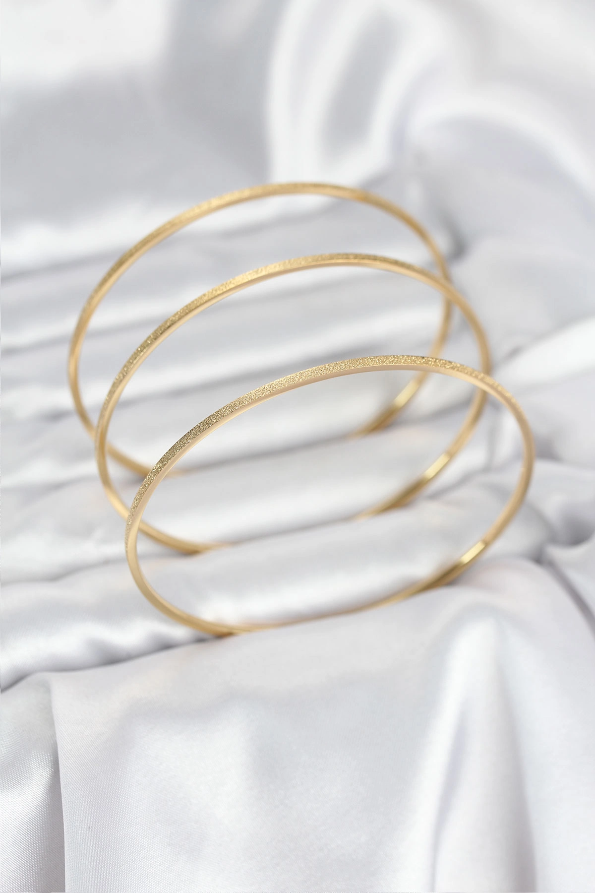 BUĞZ 316L ÇELİK GOLD RENK SİMLİ MODEL AJDA 65 MM KADIN BİLEKLİK - BUĞZ