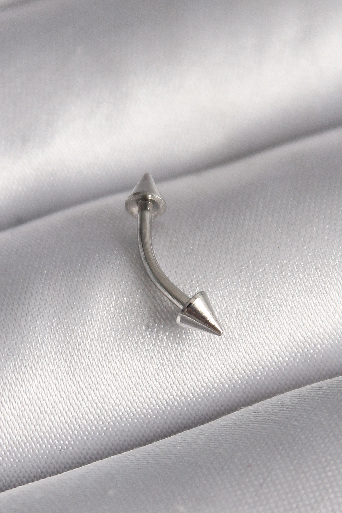 BUĞZ 316L Çelik Gümüş Renk Çivi Model Piercing