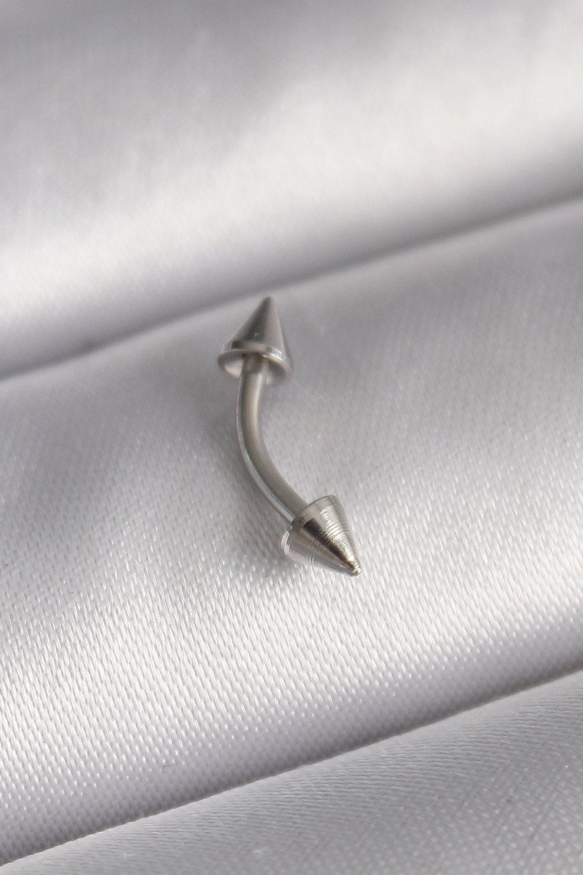 BUĞZ 316L Çelik Gümüş Renk Çivi Model Piercing
