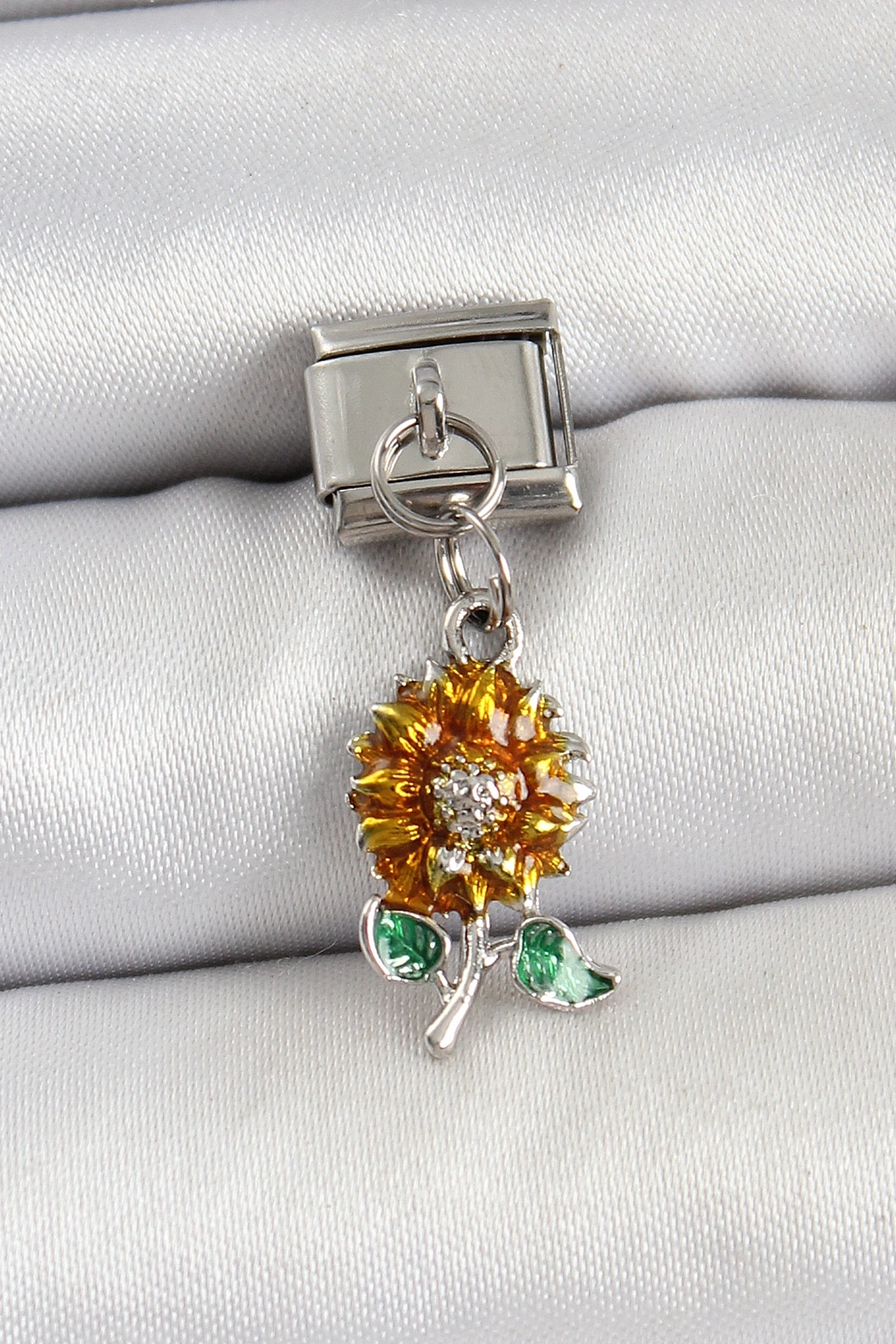 BUĞZ 316L Çelik Sallantılı Ayçiçeği Model Gümüş Renk Nomination Charm