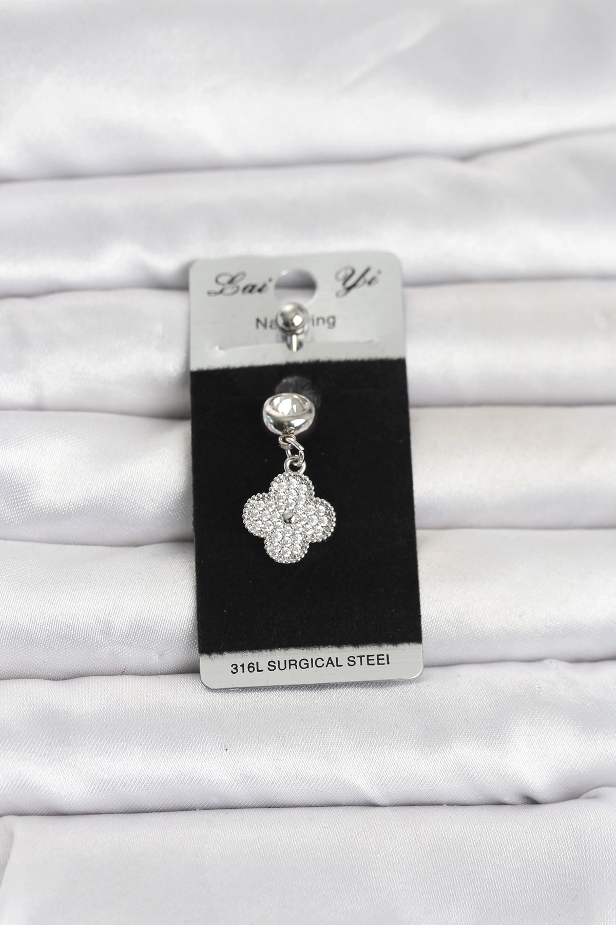 BUĞZ 316L Cerrahi Çelik Sallantılı Yonca Model Göbek Piercing