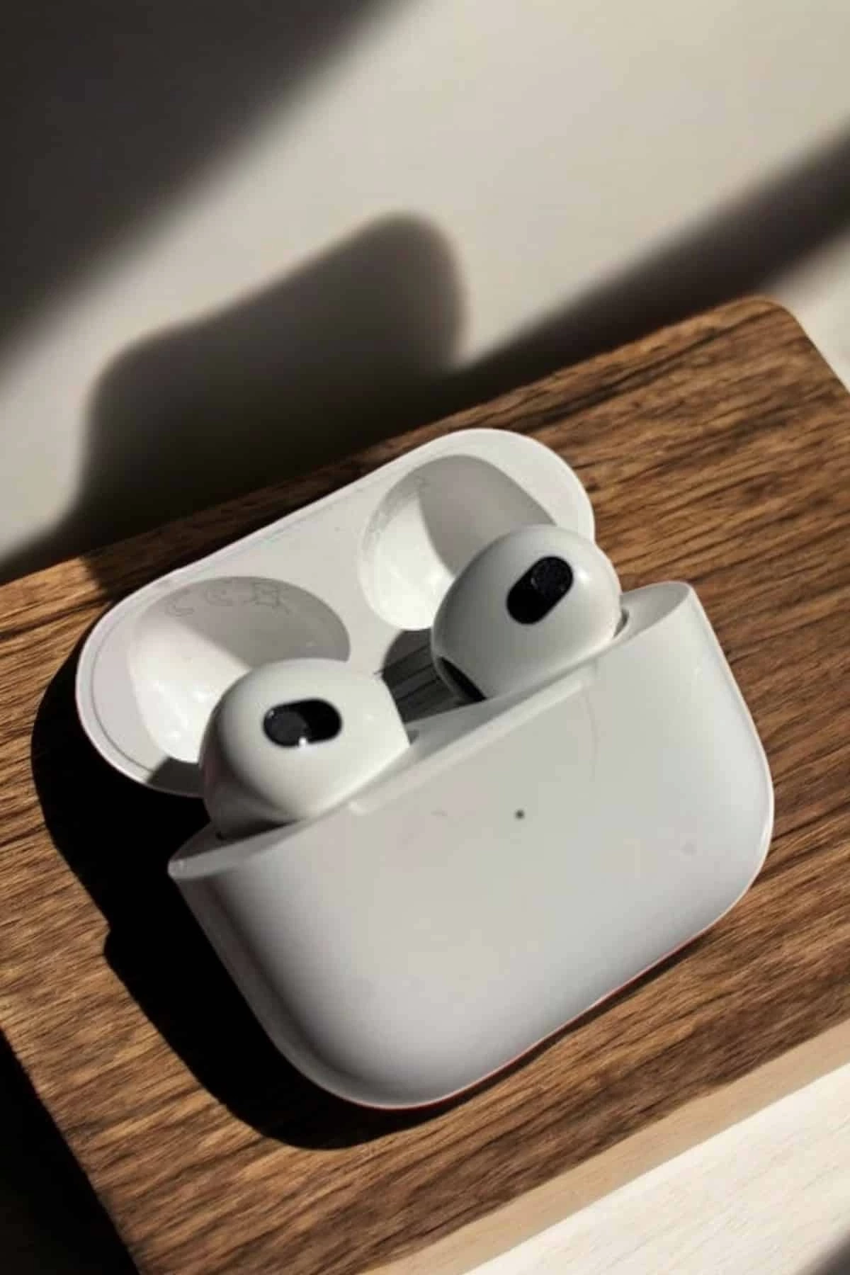 BUĞZ 3.Nesil TWS Bluetooth Kulaklık Mikrofonlu ANC Özelliği Dokunmatik Kontrol