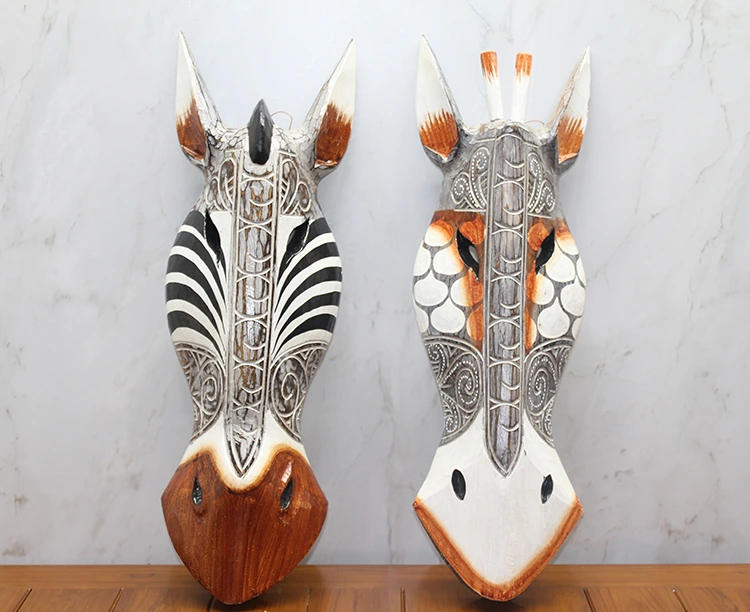 BUĞZ AHŞAP DUVARA ASMALI MASKE ZEBRA