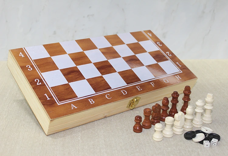 BUĞZ AHŞAP KUTULU SATRANÇ MODEL 1