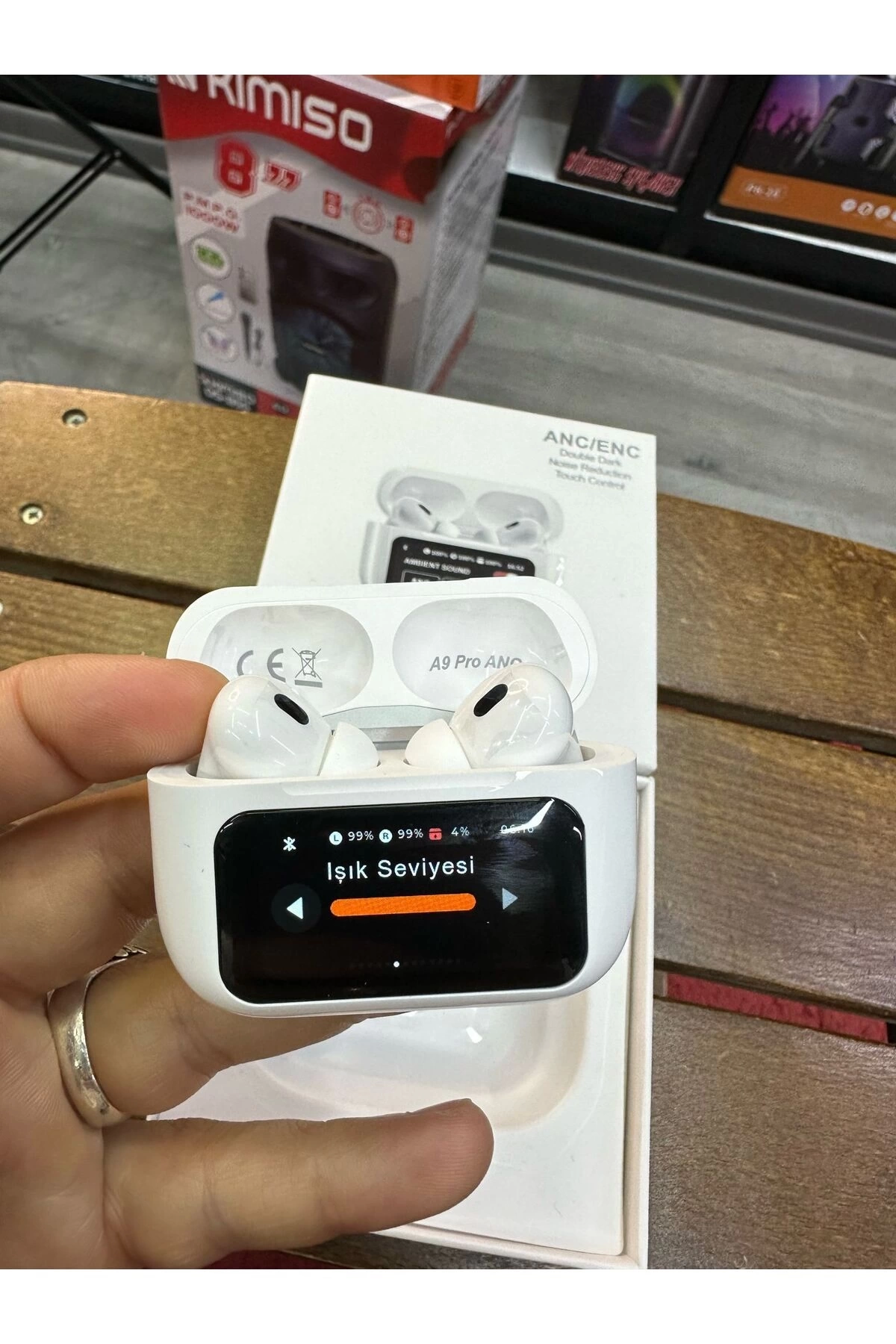 BUĞZ AirPods Pro2 ANC DOKUNMATİK EKRANLI Bluetooth Kulaklık Askı Asma BUĞZ AirPods Pro2 ANC DOKUNMATİK EKRANLI Bluetooth Kulaklık Askı Asma