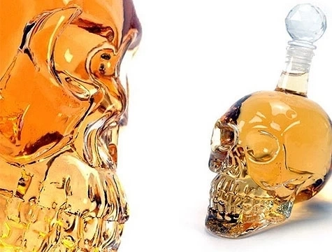 BUĞZ Crystal Head Kuru Kafa Cam Şişe 350 Ml