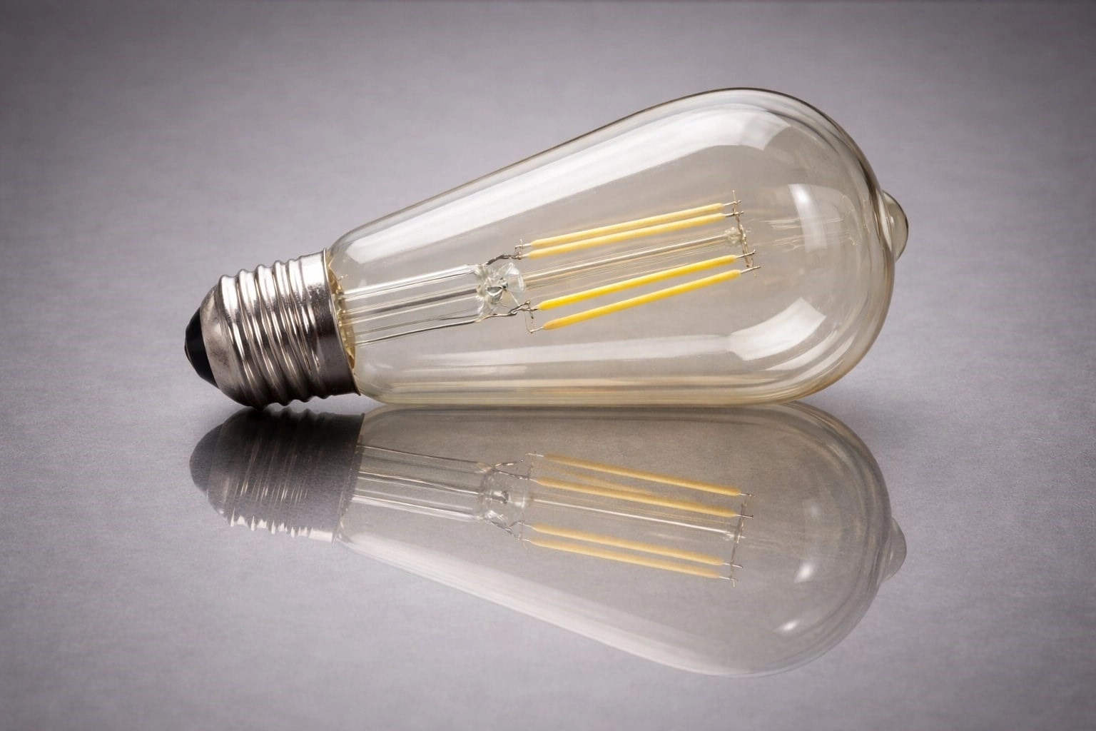 BUĞZ Eco Lounge KENDAL KES505 Led Rustik Ampul 6W 2700K Gün Işığı E27 Duy