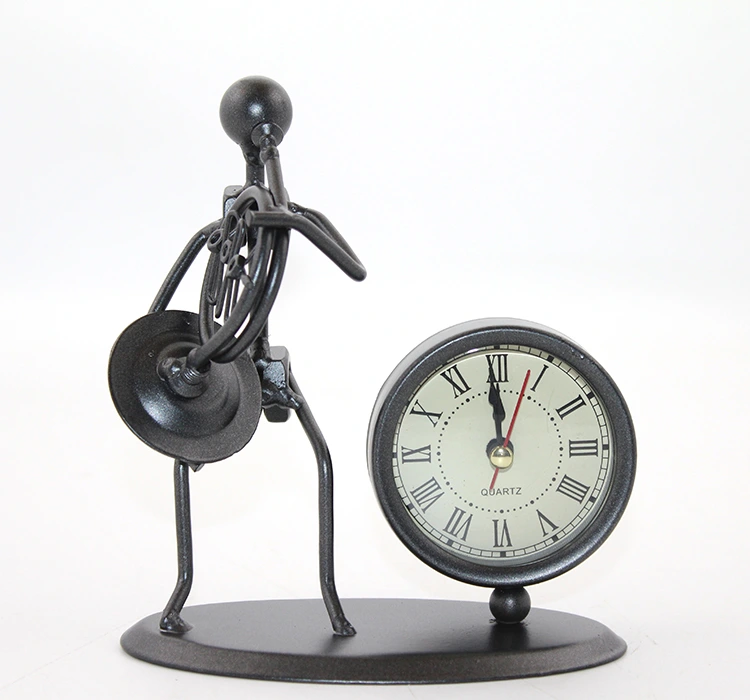 BUĞZ METAL MÜZİSYEN SAAT MODEL 1