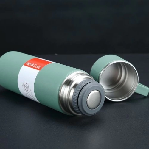 BUĞZ Paslanmaz Çelik Bardaklı Termos Seti 500 ML BUĞZ Paslanmaz Çelik Bardaklı Termos Seti 500 ML